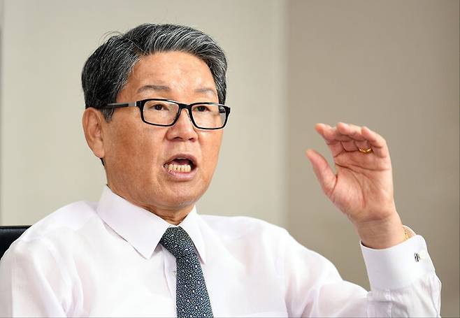 강주명 서울대 명예교수