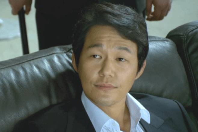 영화 신세계 속 박성웅