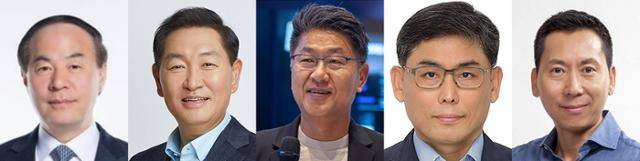 삼성전자 2025년 정기 사장단 인사. 왼쪽부터 전영현 삼성전자 대표이사 부회장 겸 DS부문장·메모리사업부장·SAIT원장, 한종희 삼성전자 대표이사 부회장 겸 DX부문장·DA사업부장·품질혁신위원장, 한진만 삼성전자 DS부문 Foundry사업부장 사장, 김용관 삼성전자 DS부문 경영전략담당 사장, 이원진 삼성전자 DX부문 글로벌마케팅실장 사장. 연합뉴스