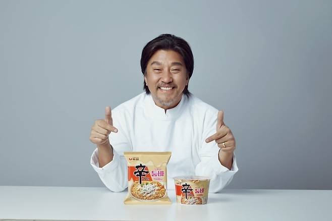신라면 툼바 광고모델인 에드워드 리 셰프. / 사진=농심 제공