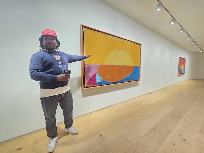 Alvaro Barrington speaks on Friday at his "Soul to Seoul" solo exhibition at Thaddaeus Ropac gallery in Seoul (Park Yuna/The Korea Herald)