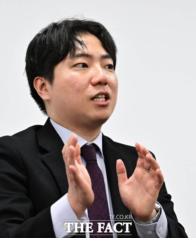 김채수 국민의힘 중앙대학생위원장은 "청년들이 당 활동하는 거에 대해서 굉장히 거부감을 많이 가지는데, 정당 활동에 대한 허들을 낮추고 싶다"며 "청년들이 부담을 갖지 않고 정치에 관심을 가질 수 있도록 하는 것이 목표"라고 말했다. /이새롬 기자