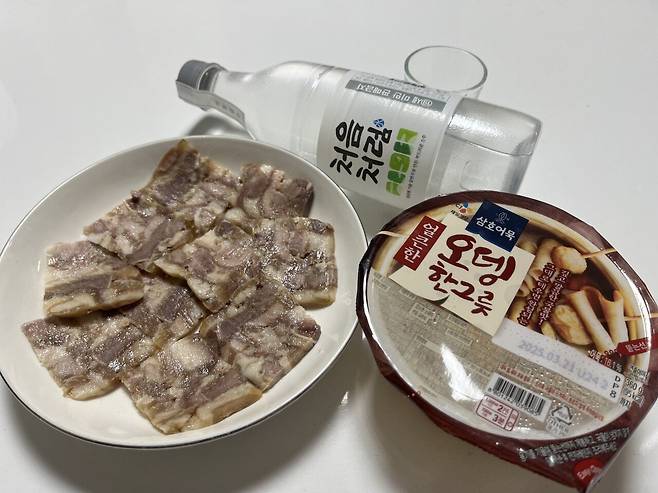 간단한 편의점 안주 혼술