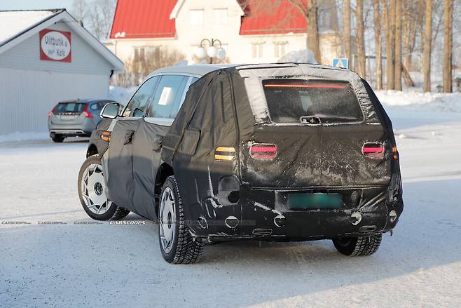 제네시스 'GV90' 테스트카 (출처 : Carscoops)