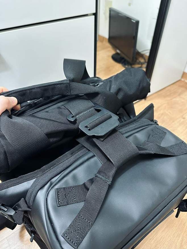 0c9bf405b5f31bf1239d83e6379c706af4e6a067ac156285a8361257825ecc54b620bf172a8a35e948d535ce41e1ac398666d8c683