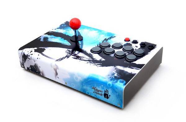 간단한 디자인이지만 스틱 조작감은 상당히 좋았던 매직 스틱