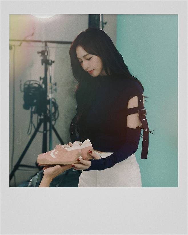 컨버스 카리나