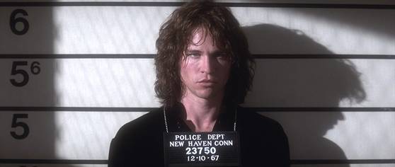 1960년대 전설적인 록 밴드 ‘도어즈’와 리드 보컬 짐 모리슨의 일대기를 다룬 올리버 스톤 감독의 ‘도어즈’(1993).