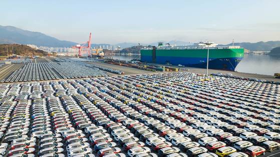 Chevrolet Trax SUVs awaiting to be exported at a port in South Gyeongsang [GM KOREA]