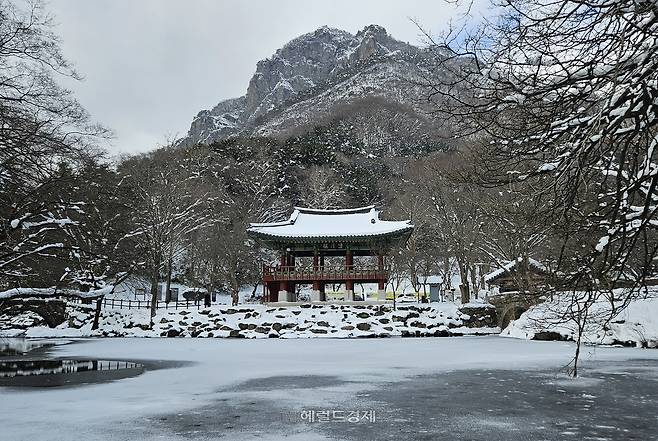장성 백양사 쌍계루