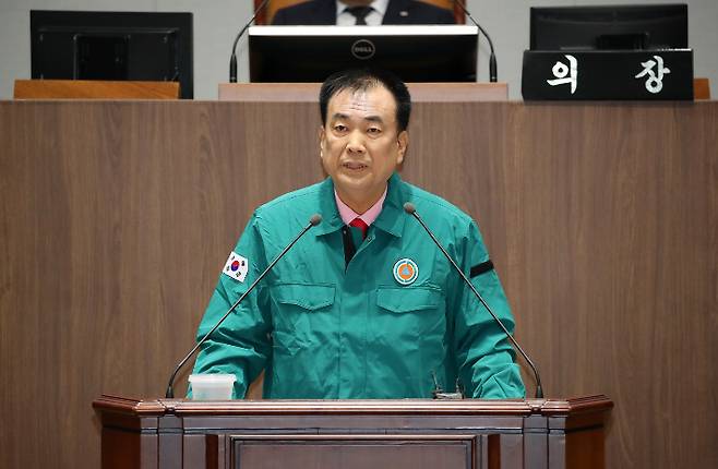 19일 교섭단체 대표연설하는 국민의힘 방한일 도의원. 충남도의회 제공