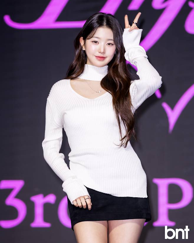 ‘럭키비키·독주’… 장원영, 아이돌 개인 1위
