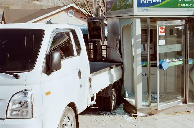 24b0d121e0ed6bf520b5c6b236ef203eb29d863b194898a0b1