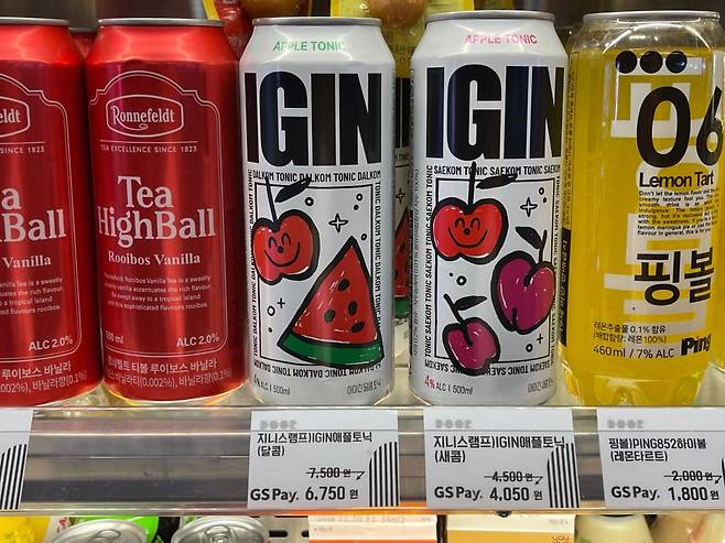 아이긴 애플토닉 달콤새콤의 가격은 4500원이고 500미리 용량에 도수는 4도에요