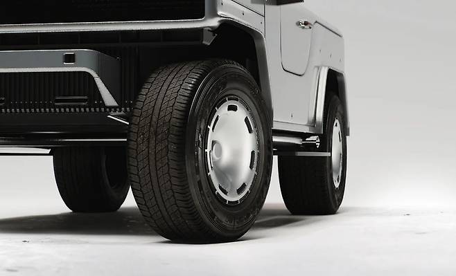 밴 다릴 워 트럭