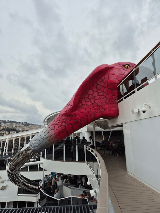 지중해 크루즈는 이런 느낌