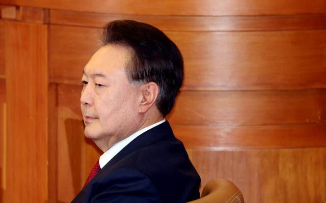 윤석열 대통령이 20일 서울 종로구 헌법재판소에서 열린 본인의 탄핵심판 10차 변론기일에 출석해 피청구인석에 앉아 있다. 사진공동취재단