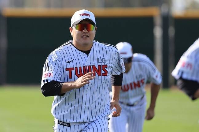 스프링캠프 도중 발목 인대 부상을 당한 LG 마무리 장현식.(LG 트윈스 제공)