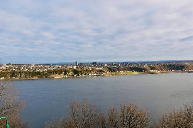 KakaoTalk_20250223_225726952_04.jpg [여행기]44일간 미국여행 22~23 / 몬트리올,퀘벡