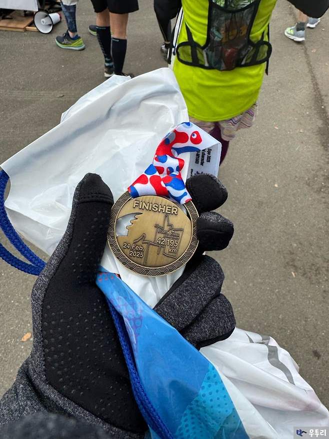 75eb8603b7841b80239cf3e2329c706c9684bf3ae8781285e63f96f7d363694bcf5730a0556298d09f65aca4e4db54c414a05804a3