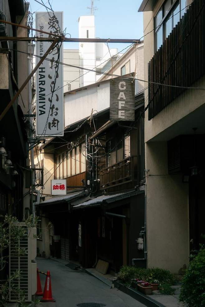 098ef319b58369fe20b5c6b236ef203e9c7f5f22b865455316