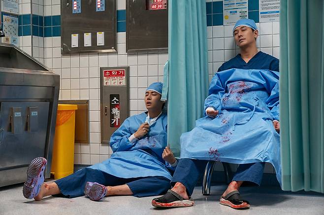 Scene from "The Trauma Code: Heroes on Call" (Netflix)