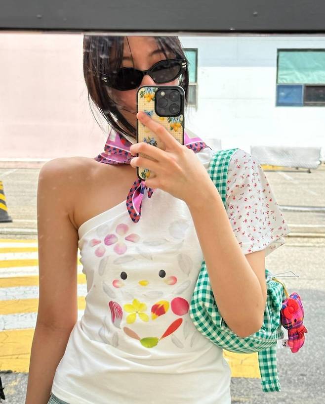 인스타그램 @lia_loves___