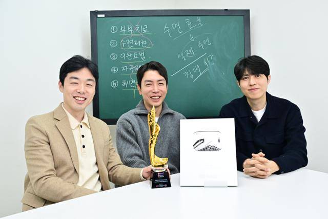 김지용(맨 왼쪽부터), 오동훈, 허규형 정신건강의학과 전문의가 16일 서울 여의도 스튜디오에서 인터뷰를 하고 있다. 최주연 기자김지용(맨 왼쪽부터), 오동훈, 허규형 정신건강의학과 전문의가 16일 서울 여의도 스튜디오에서 인터뷰를 하고 있다. 최주연 기자