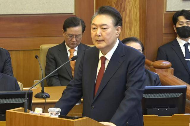 윤석열 대통령이 25일 헌법재판소에서 열린 탄핵 심판 11차 변론기일에 출석해 최후 진술하고 있다. 헌법재판소 제공