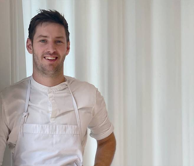 조셉 리저우드 ‘에빗’ 오너 셰프. 에빗은 27일 오전 서울 중구 웨스틴조선 호텔에서 열린 '2025 미슐랭 가이드 서울 & 부산' 행사에서 기존 1스타에서 2스타로 승격됐다. /조선비즈 DB