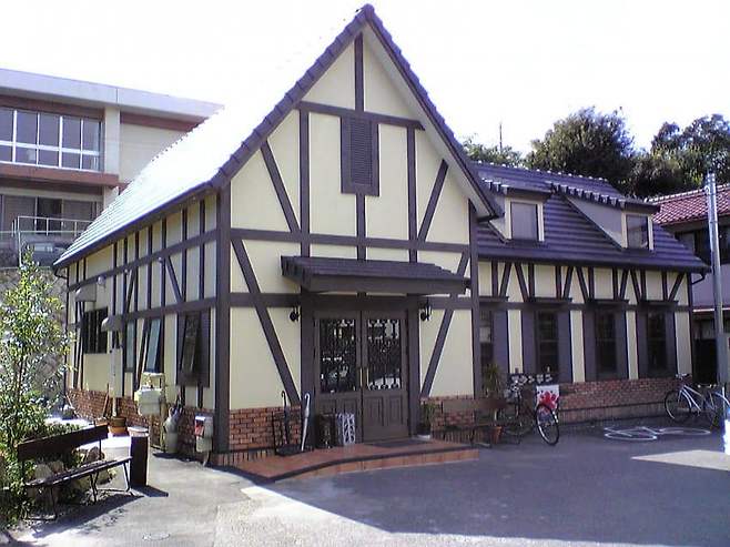 06b4c335e4ed15a97bb1c2b41fdf1b0dfb483ae2c4bc3b0bffdf12776e2fa1c0fc6af513