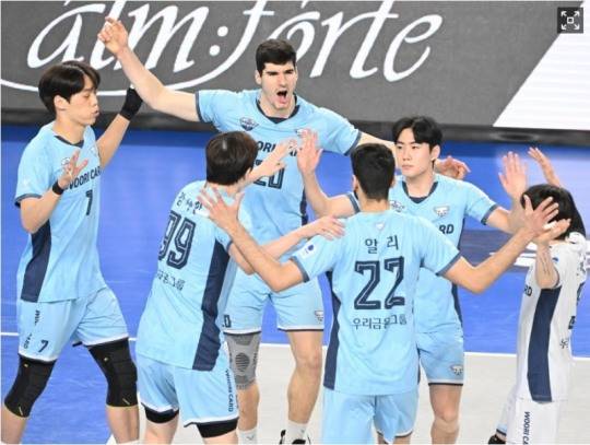 프로배구 우리카드 선수들