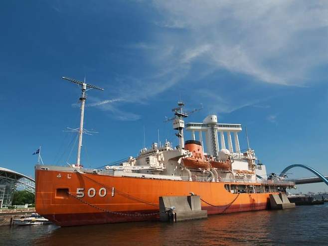 7fec8172bc8161f336e883b044d7213e0d6656d2ae41e17748fae4c28719bd54303fb3f5dcad78