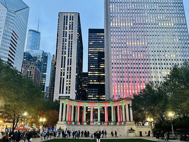 KakaoTalk_20250228_210259869.jpg [여행기]44일간 미국여행 26~27 / 시카고