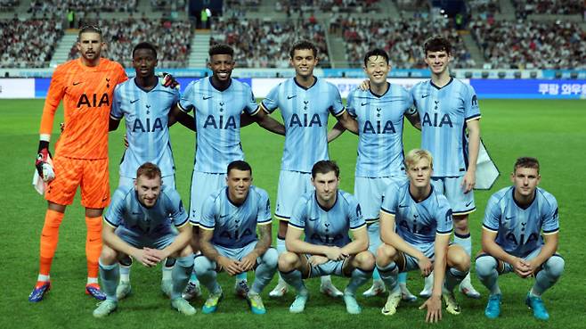 토트넘 홋스퍼가 올여름 아시안 투어로 한국행을 고려하고 있다. 사진은 지난해 7월31일 서울월드컵경기장에서 열린 쿠팡플레이 시리즈 1차전 토트넘 홋스퍼와 팀 K리그의 경기에 참석한 선수단의 모습. /사진=뉴스1