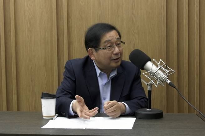 호사카 유지 세종대 교수가 27일 머니투데이 더300(the300)과 인터뷰를 진행하고 있다.