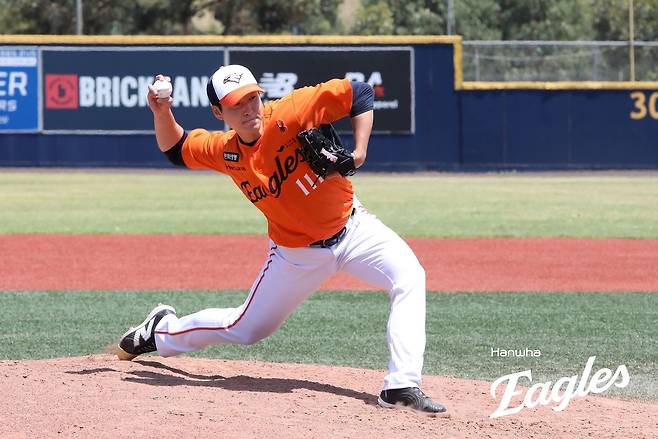 박부성이 호주 멜버른 스프링캠프에서 라이브 피칭하고 있다. 한화 이글스 제공