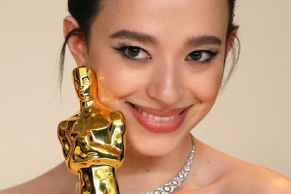 2일 오스카 여우주연상 받은 마이키 매디슨. [로이터=연합뉴스]