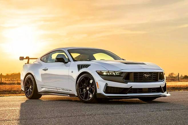 헤네시 슈퍼 베놈 머스탱