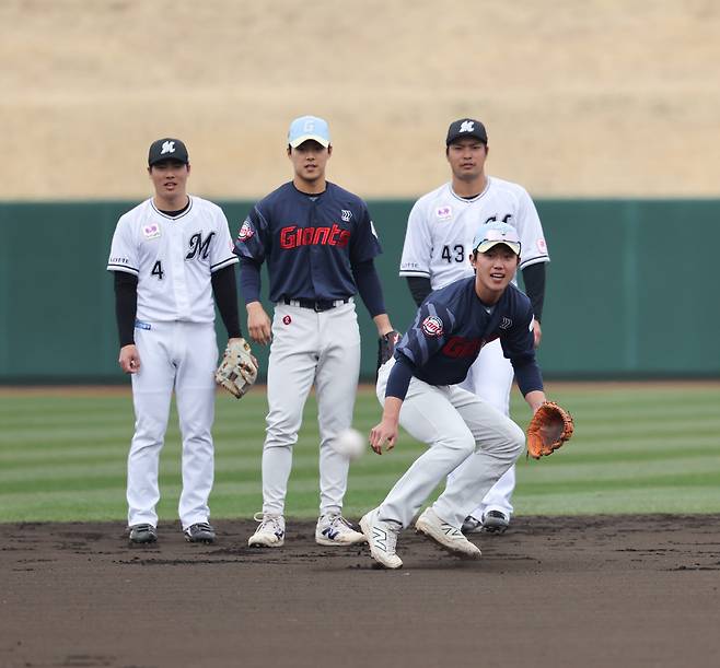 롯데-지바롯데 선수단 합동훈련. 사진제공=롯데 자이언츠