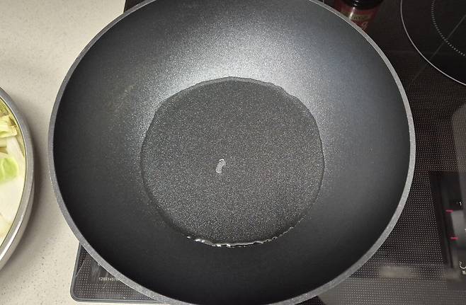 20250305_124500.jpg 간만에 요리 좀 해봤읍니다..(오징어 볶음)