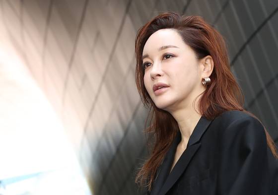 Weathercaster-turned-actor Kim Hye-eun attends the 2025 Spring/Summer Seoul Fashion Week at Dongdaemun Design Plaza in Jung District, central Seoul, on Sept. 3, 2024. [NEWS1]