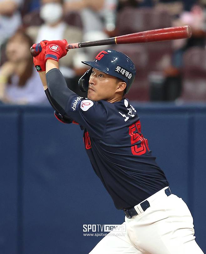 ▲ 2년간 부진으로 올해는 1군 캠프에서도 제외되며 위기를 맞이하고 있는 노진혁 ⓒ곽혜미 기자