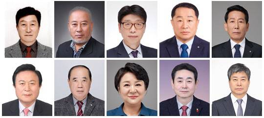 송덕빈 가양2동새마을금고(시계방향) , 송영오 우리새마을금고, 송정섭 창신새마을금고, 신문인 대청새마을금고, 여정구 성남동새마을금고 , 이규영 오정동새마을금고, 이광복 삼성동새마을금고, 윤영선 대전제일새마을금고 , 육심광 한마음새마을금고, 원용석 가양1동새마을금고