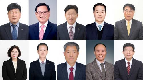 ◇청주시: △모충새마을금고 류인섭(58) △새빛새마을금고 강장원(68) △푸른새마을금고 박종현(70) △산미새마을금고 강석준(70) △금강새마을금고 이병돈(69) △새청주새마을금고 이정미(63) △흥덕새마을금고 곽성근(64) △오송새마을금고 한창훈(56) △청주서부새마을금고 이직로(60) △내율사새마을금고 유찬희(65)