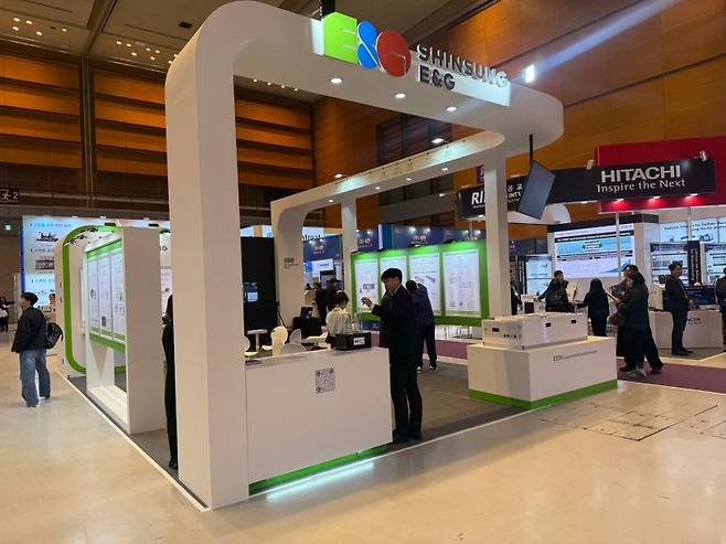 신성이엔지 인터배터리 2025 전시회 부스 전경 신성이엔지 제공