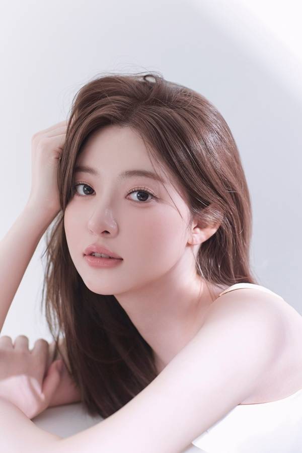 배우 조수민  S27M 엔터테인먼트