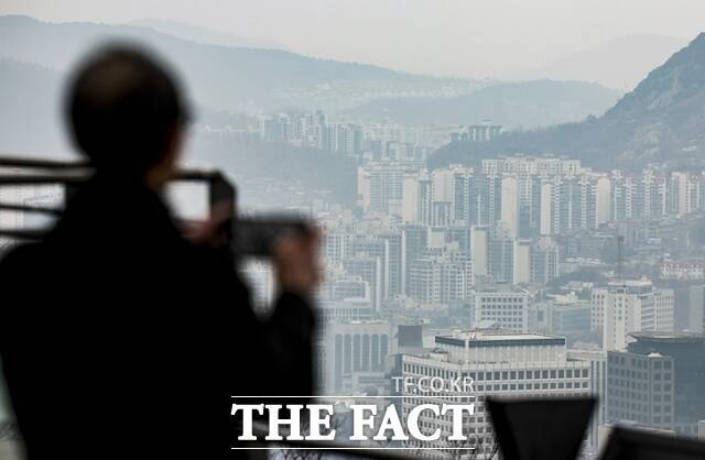 정부가 지난 1월 초 발표한 '2025년 경제정책방향'에는 취득세 중과가 제외되는 저가주택 기준을 지방주택에 한해 완화하겠다는 과제가 담겼다. /뉴시스