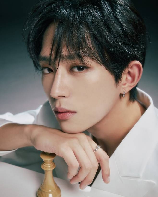 원헌드레드레이블