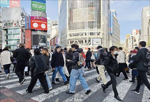 1990년대 중반 이후 태어나 Z세대로 통하는 일본 젊은이들이 많이 찾는 도쿄 시부야 거리. (이승훈 특파원)